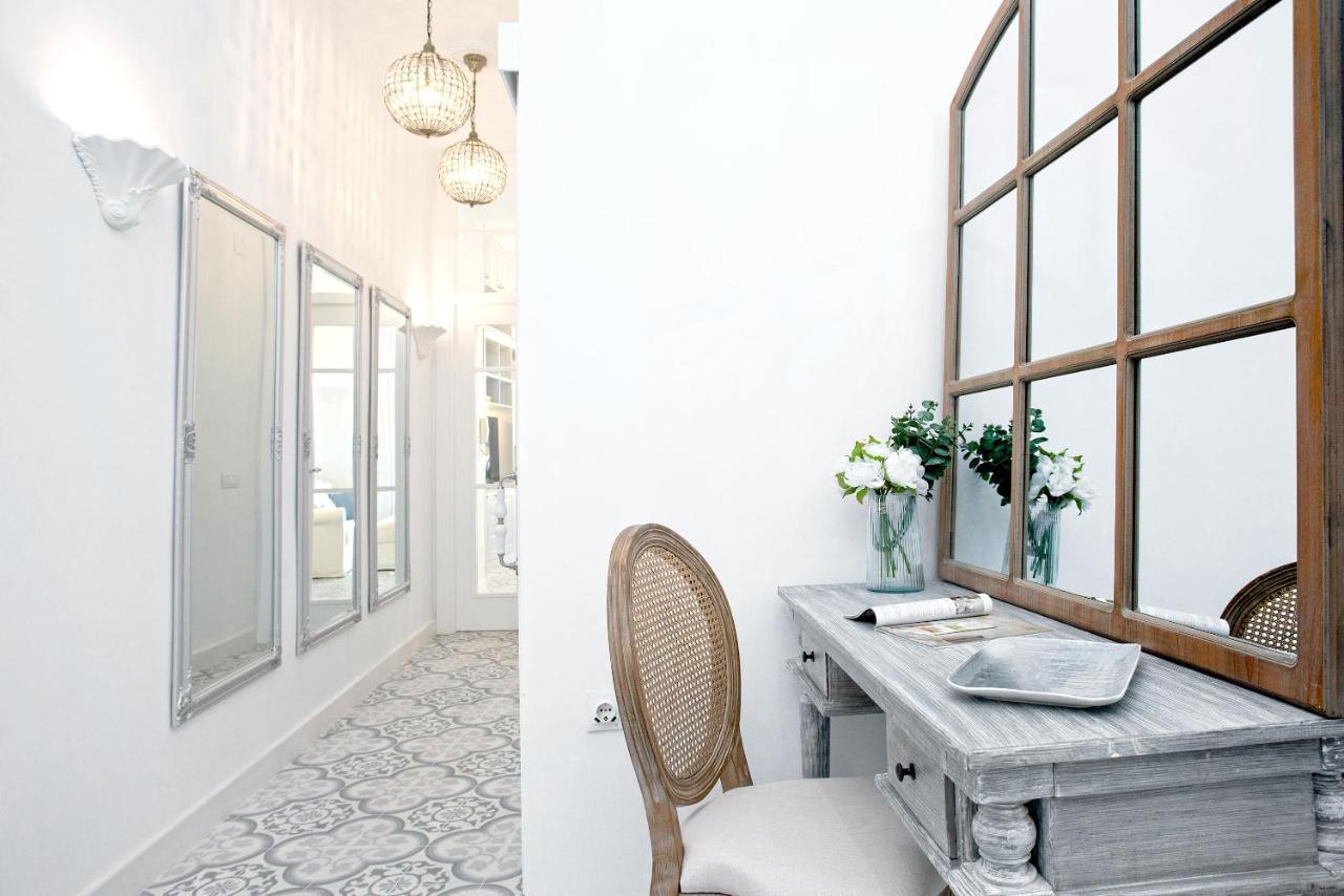 Genteel Home Marin Garcia Malaga Exterior photo